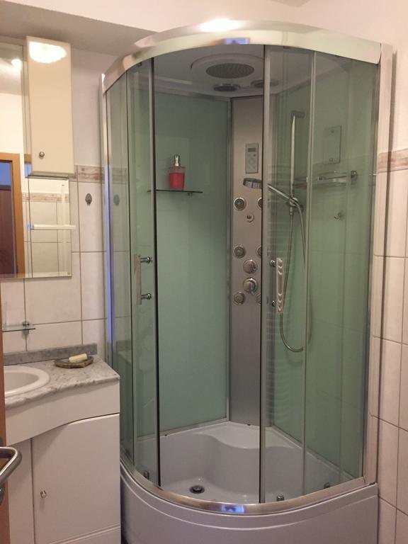Studios Near Basel Airport Сен-Луи Стая снимка