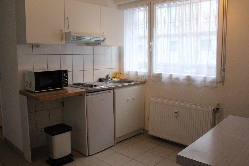 Studios Near Basel Airport Сен-Луи Екстериор снимка